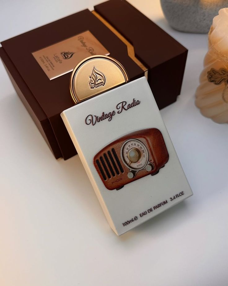 Vintage Radio Lattafa Perfumes